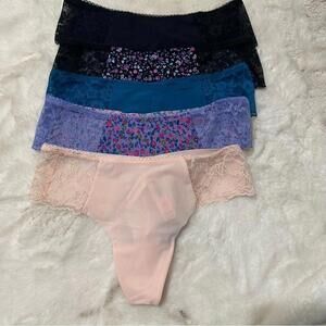 Victoria’s Secret No Show Thong Pack